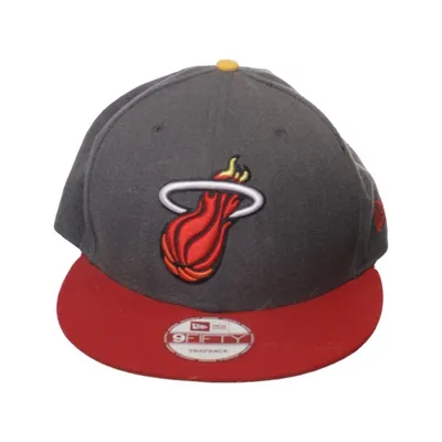 Baseball cap (9Fifty) from New Era Acrylic, Polyester, Wool