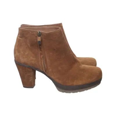 Bottes à talons (Marron) de Gadea