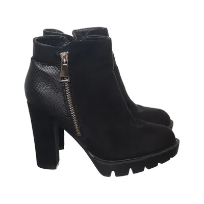 Heeled boots (Black) from Kayla