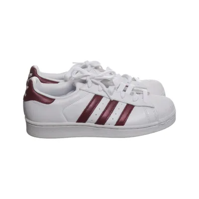 Sneakers (Superstar) from Adidas