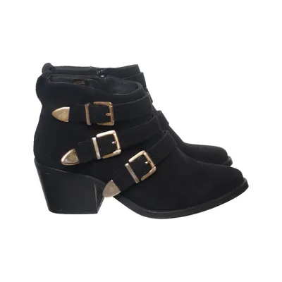 Heeled boots (Black) from Stylesnob