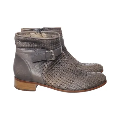 Ankle boots (Gray) from Lottusse Leather