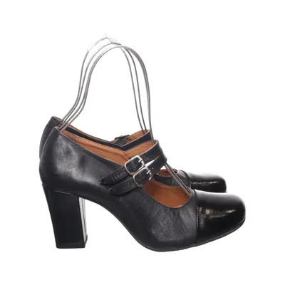 Pumps (Black) from Miz Mooz