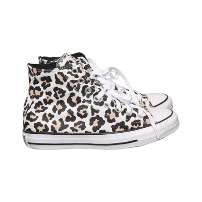 Canvas shoes (Chuck Taylor All Star) from Converse