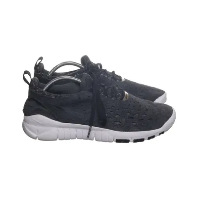 Trainers (CW5814-001) from Nike