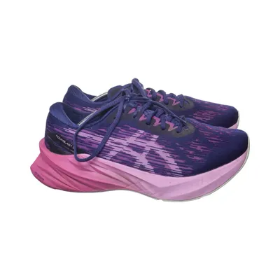 Běžecké boty (Novablast 3) od Asics