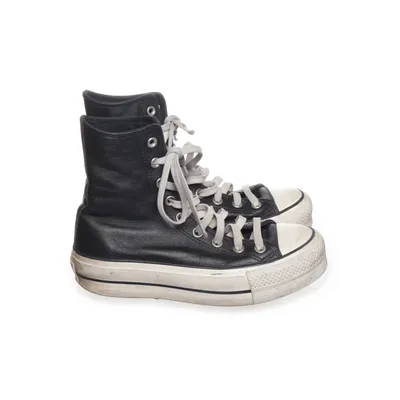 Baskets (Noir) de Converse Cuir