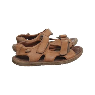 Sandals (Brown) from Naturino