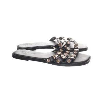 Slip-ins (Black) from Inuovo Leather