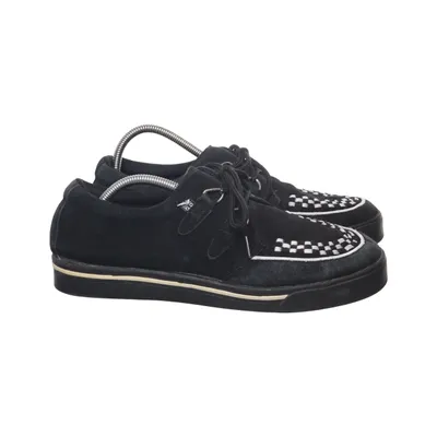 Sneakers (Black, White) from T.U.K Leather, Suede