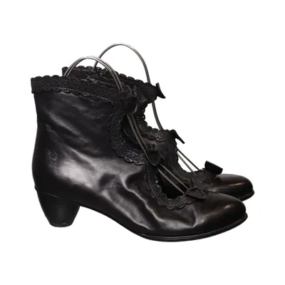 Heeled boots (Mary Jane) from Everybody