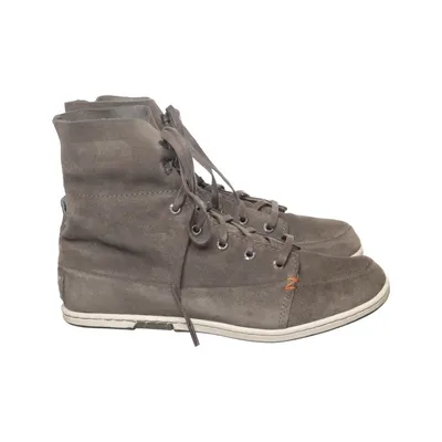 Bottes à lacets (Gris) de Hub Cuir