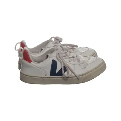 Sneakers (Vit, Blå, Röd) från Veja