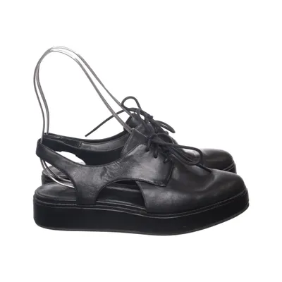Sandalen (Schwarz) von What For