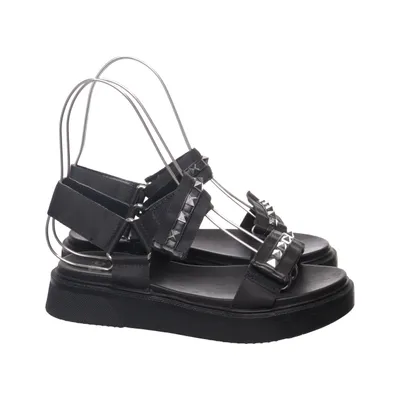Sandals (Black) from OMG