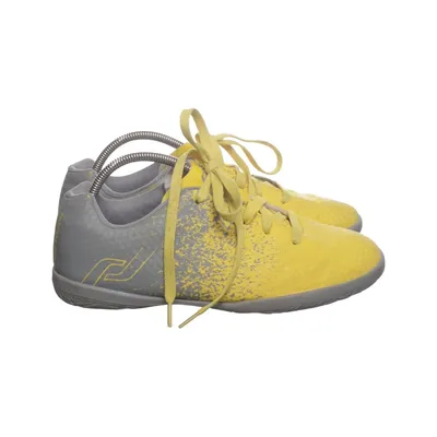 Trainers (PRO TOUCH) from Umbro