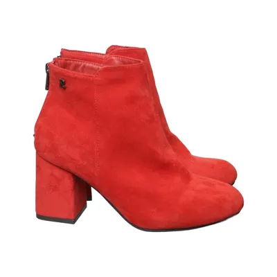 Heeled boots (Red) from Refresh