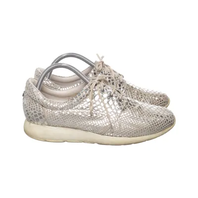 Sneakers (Silver) from Maruti