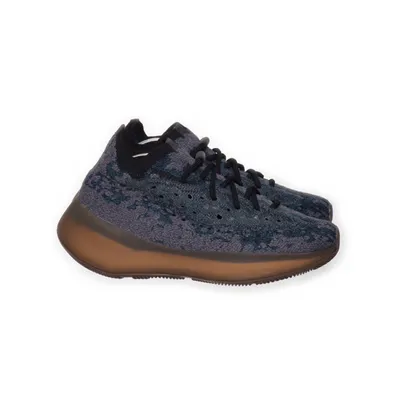 Sneakers (Boost 380) från Adidas x Yeezy