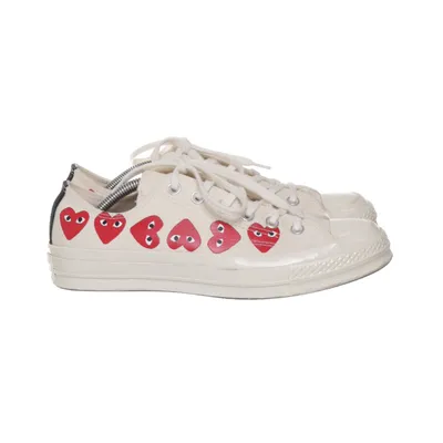 Tygskor (Beige) från Comme des Garçons PLAY x Converse