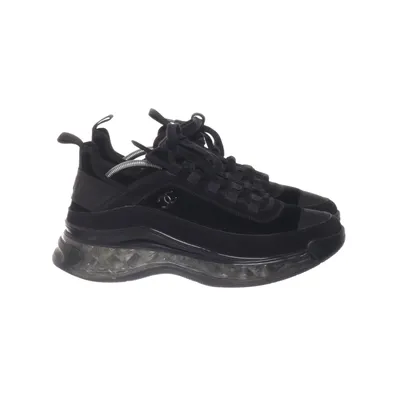 Sneakers (Zwart) van Chanel
