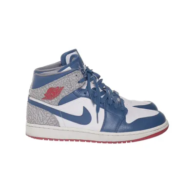 Sneakers (1 Retro Mid) från Nike Air Jordan Skinn