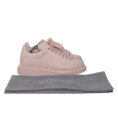 Sneakers (Wmns Oversized Sneaker 'Peony') från Alexander McQueen Skinn