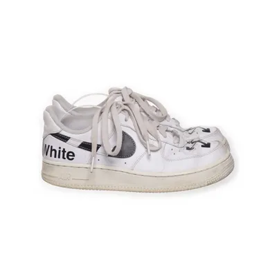 Sneakers (Air Force 1) från Nike x Off-White Skinn