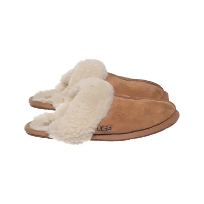 Tofflor (SCUFFETTE II ) från UGG