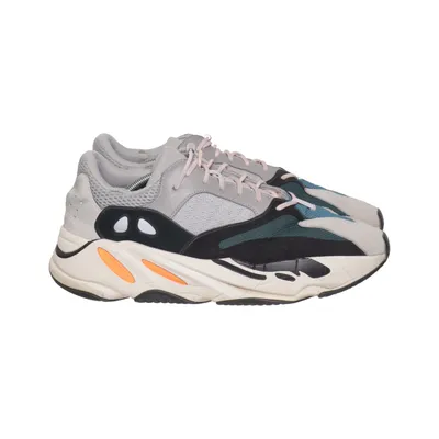 Baskets (Boost 700 Wave Runner) de Adidas x Yeezy