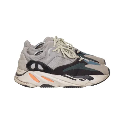 Baskets (Yeezy Boost 700) de Adidas x Yeezy