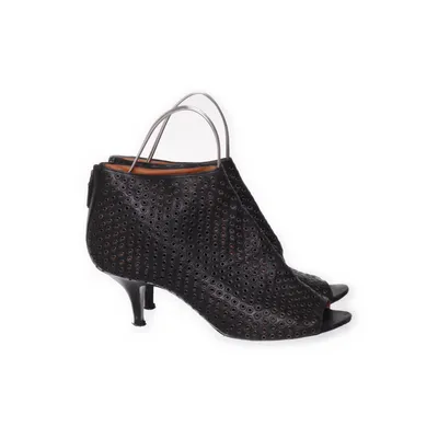 Klackskor (Svart) från Givenchy Skinn