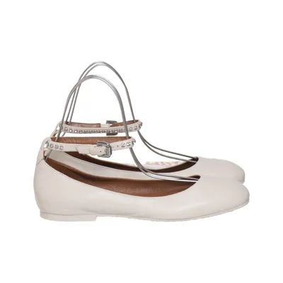 Ballerinaskor (Beige) från See by Chloé Skinn