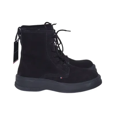 Kängor (TH EVERYDAY CORE SUEDE BOOT) från Tommy Hilfiger Mocka