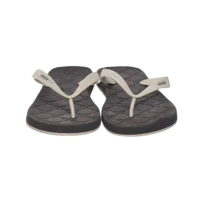 Flip-flops (Black, Beige) from Gucci