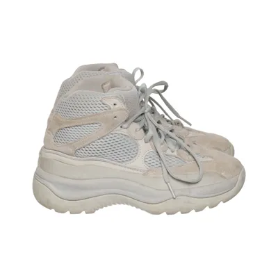 Schnürstiefel (Desert Boot Salt) von Adidas x Yeezy
