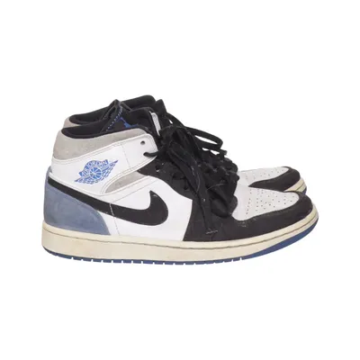 Sneakers (1Mid) från Nike Air Jordan