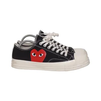 Tygskor (Svart) från Comme des Garçons PLAY x Converse
