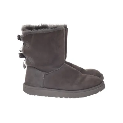 Stövlar (Bailey Bow II) från UGG Mocka