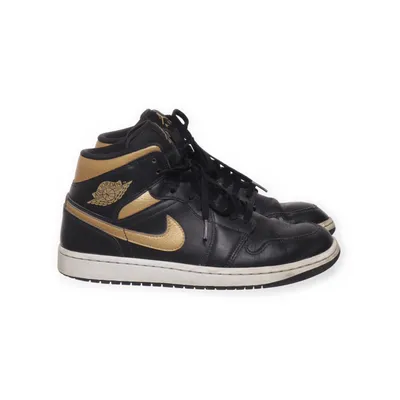 Sneakers (1 Mid) från Nike Air Jordan Skinn