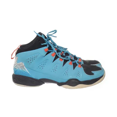 Basketsko (Melo M10) fra Jordan