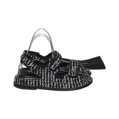 Sandalen (Dad Sandals) von Chanel