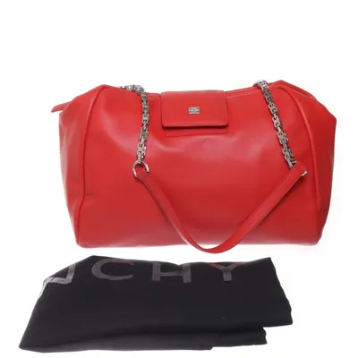 Handväska (Lucrezia) från Givenchy Skinn