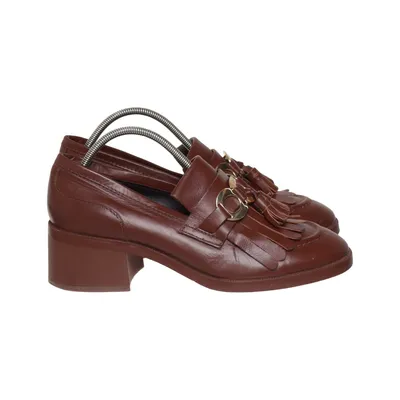 Loafers (Bruin) van See by Chloé