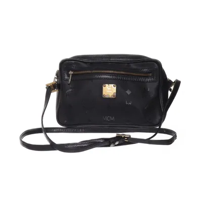 Axelremsväska (Svart) från MCM