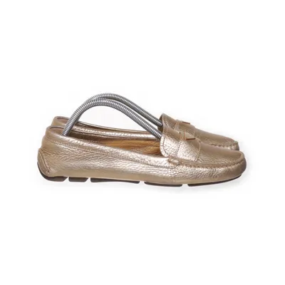 Loafers (Goud) van Prada Leer