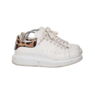 Sneakers (Oversized) från Alexander McQueen Skinn