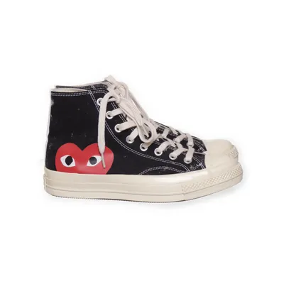 Tygskor (Svart) från Comme des Garçons PLAY x Converse