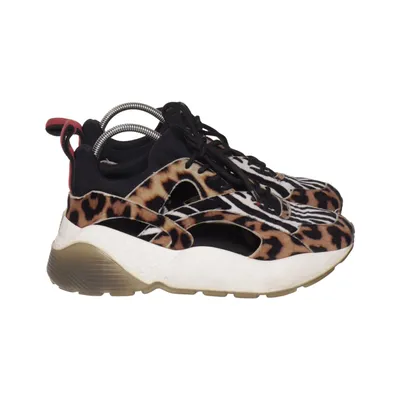 Baskets (Noir, Blanc, Marron) de Stella McCartney