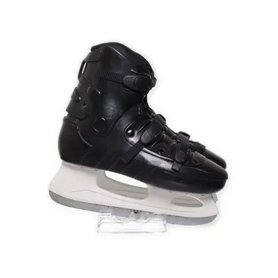 Skridskor (Svart) från Tecno Pro